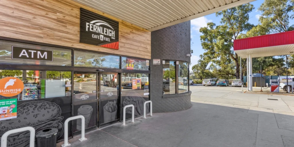 Fernleigh Road Café
